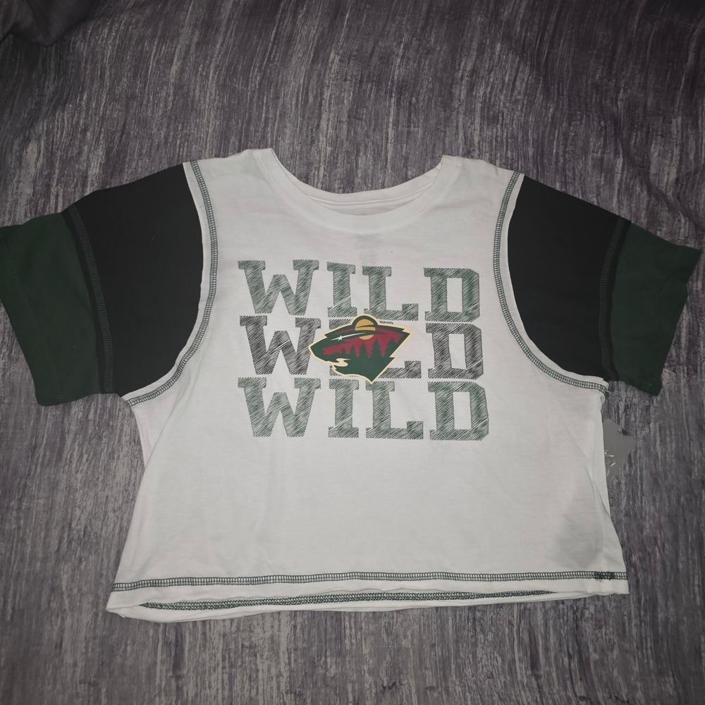 NHL Minnesota Wild Girls Large 10/12 Crop Top Colorblock Graphic Tee